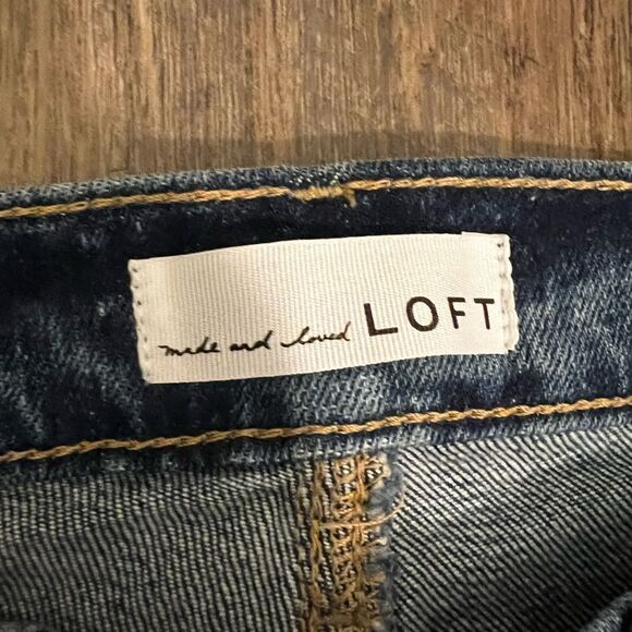 Loft Super Soft Girlfriend Mid Rise Regular Fit Womans Jeans Sz 27/4 Indigo Wash - Picture 7 of 12